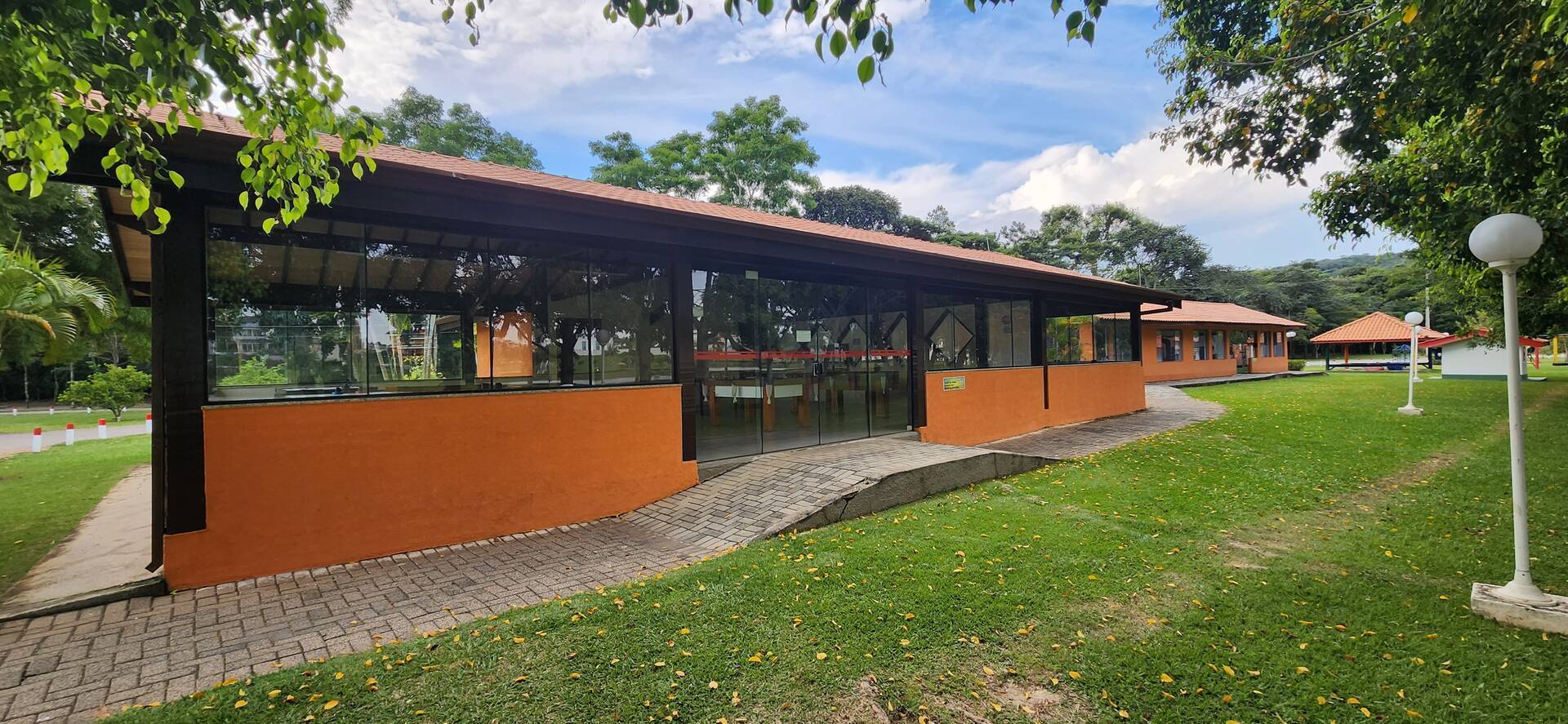 Casa de Condomínio à venda com 4 quartos, 600m² - Foto 37