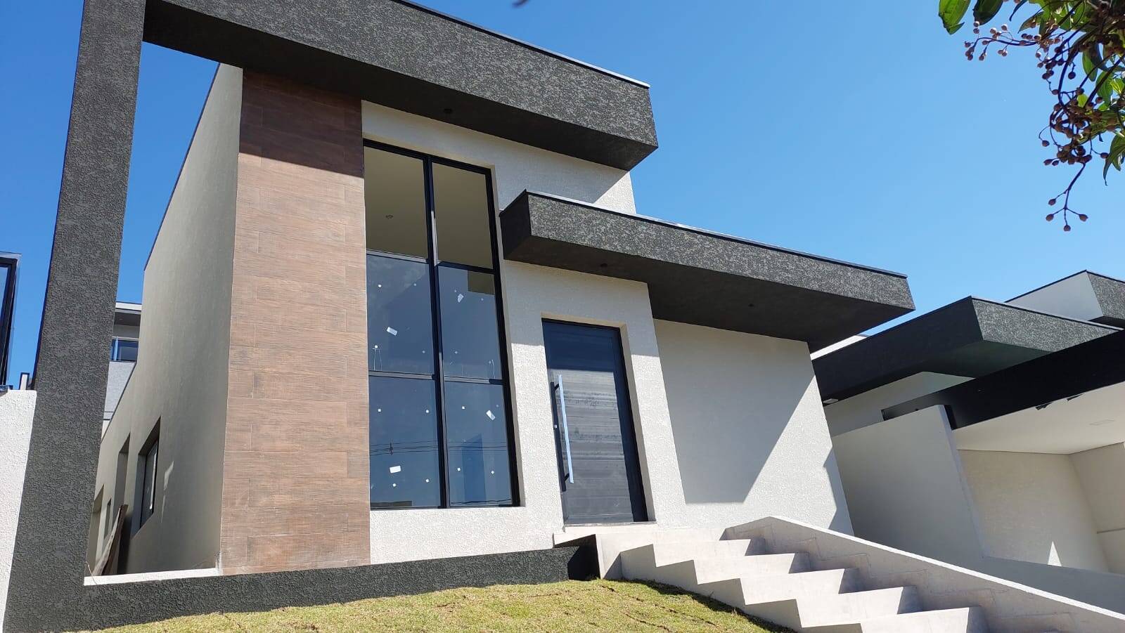 Casa de Condomínio à venda com 3 quartos, 405m² - Foto 2