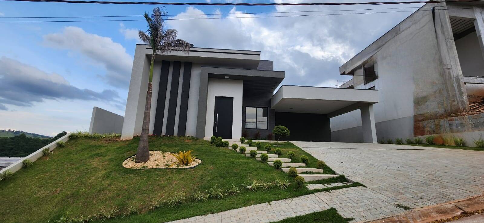 Casa de Condomínio à venda com 4 quartos, 800m² - Foto 3