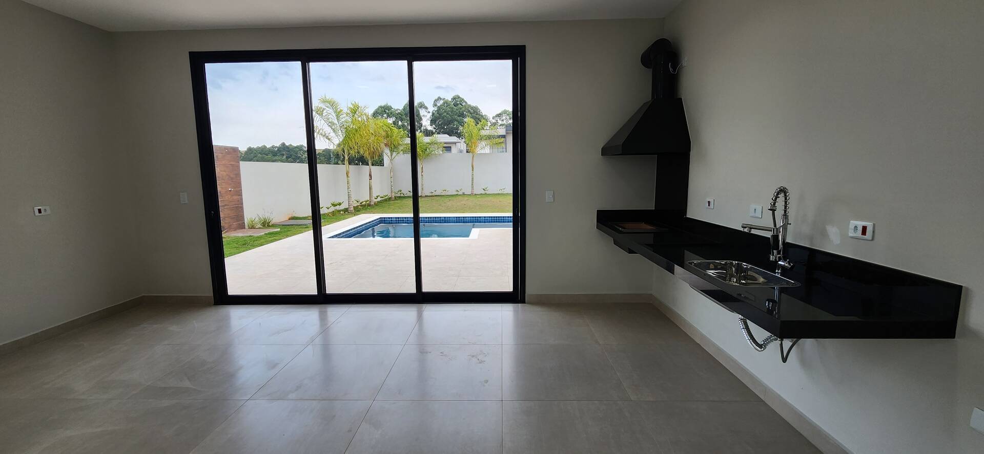 Casa de Condomínio à venda com 4 quartos, 800m² - Foto 13