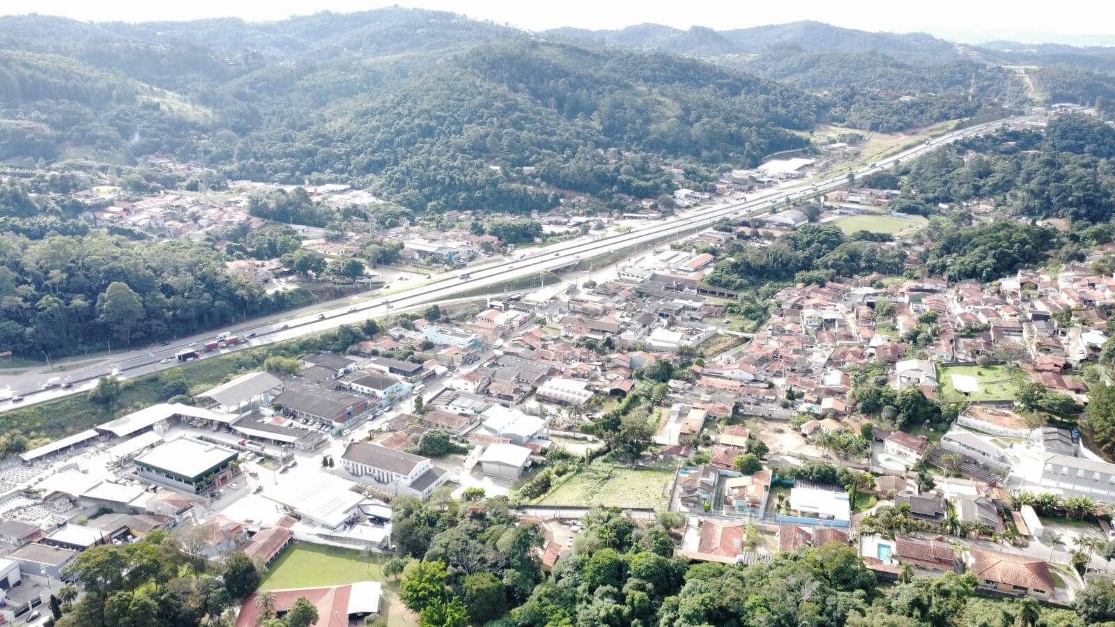 Sobrado à venda com 4 quartos, 4000m² - Foto 5