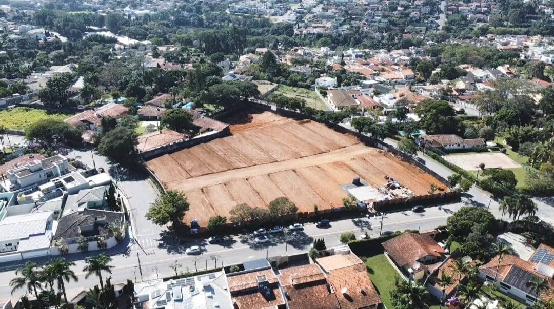 Casa de Condomínio à venda com 3 quartos, 198m² - Foto 1