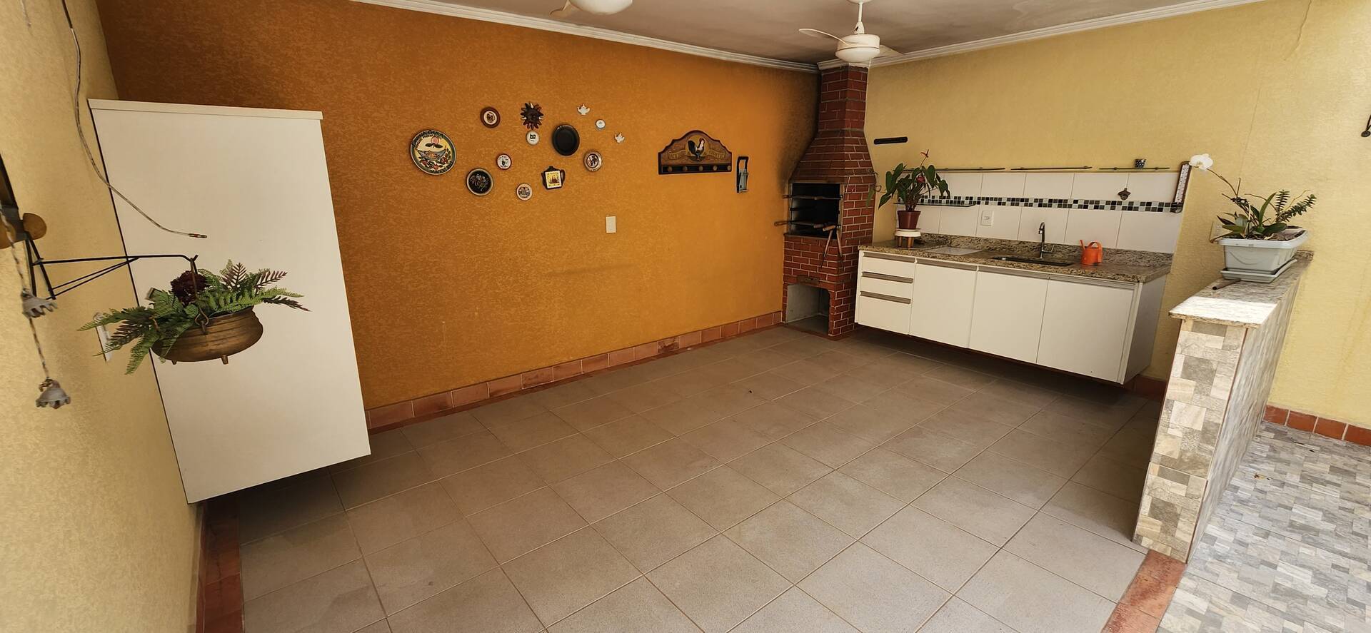 Casa à venda com 3 quartos, 131m² - Foto 11