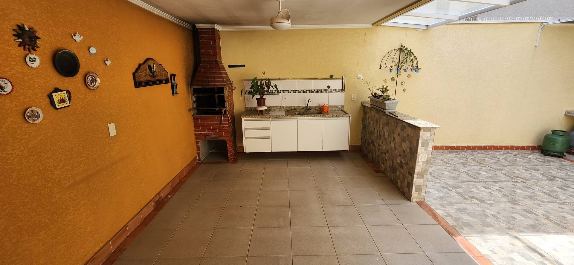 Casa à venda com 3 quartos, 131m² - Foto 12