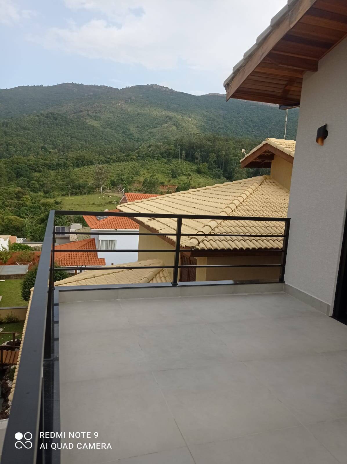 Casa de Condomínio à venda com 3 quartos, 360m² - Foto 6