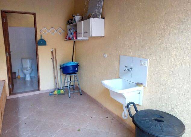 Casa à venda com 6 quartos, 1500m² - Foto 17