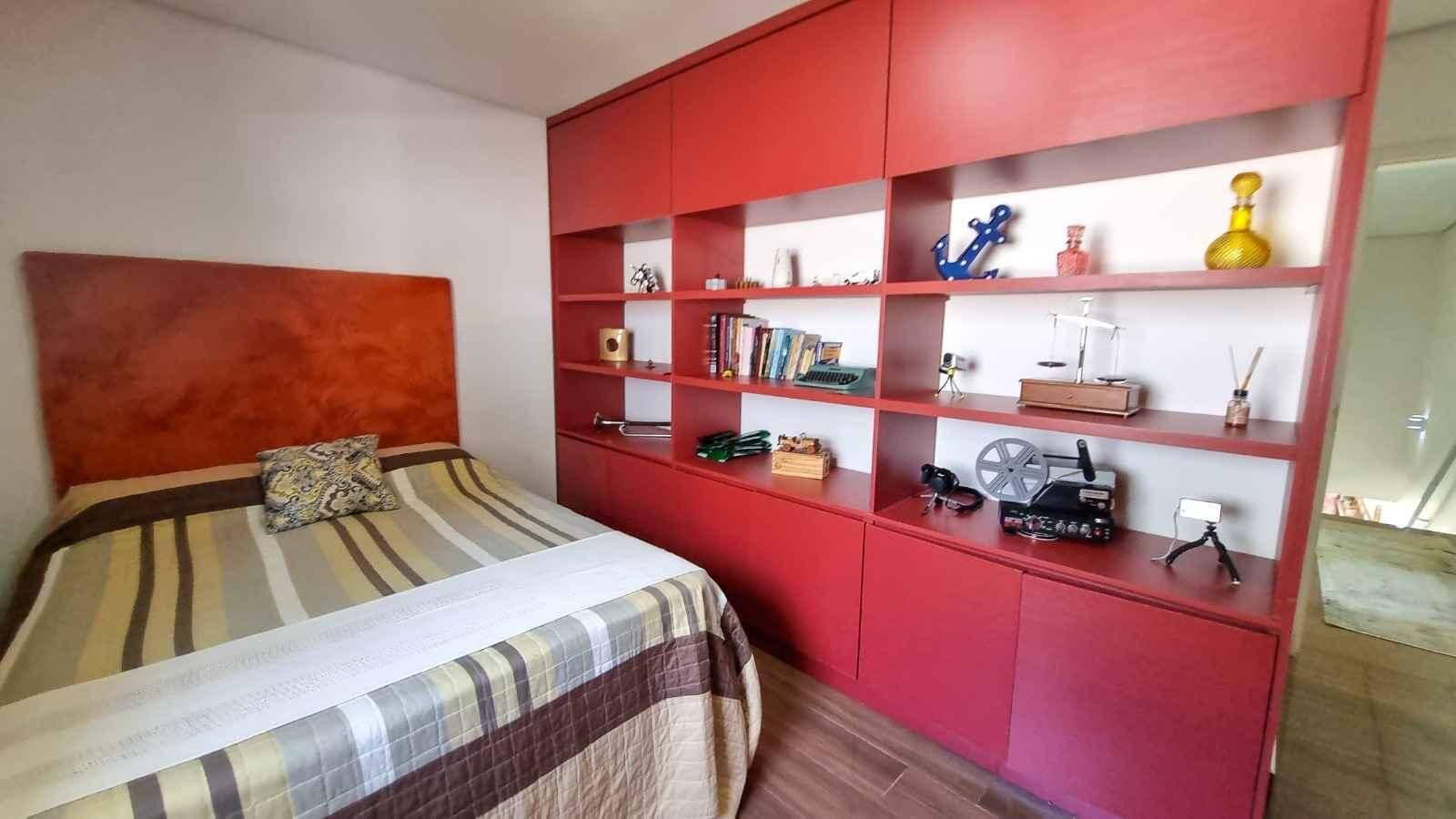 Casa à venda com 3 quartos, 251m² - Foto 11