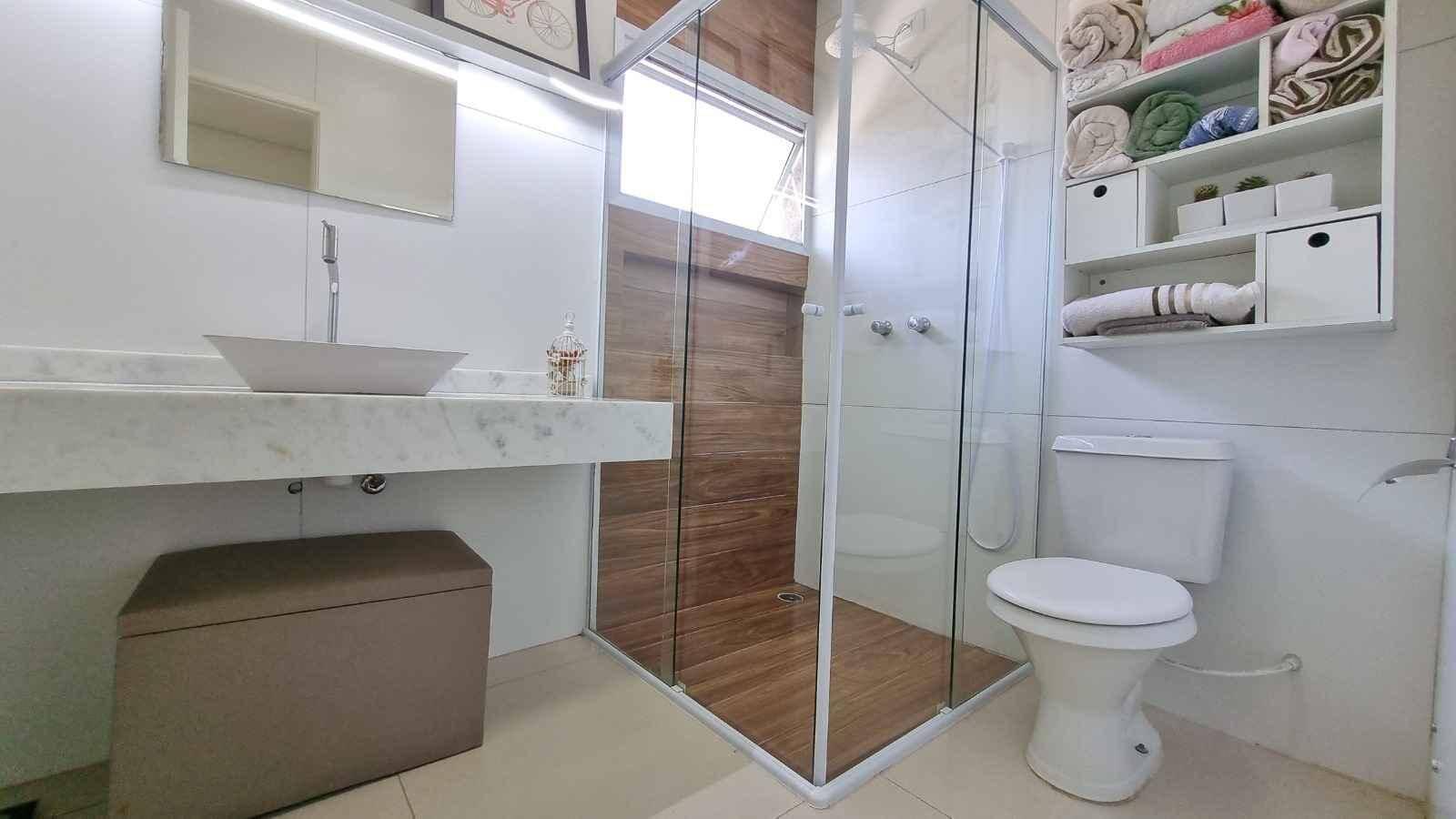 Casa à venda com 3 quartos, 251m² - Foto 13