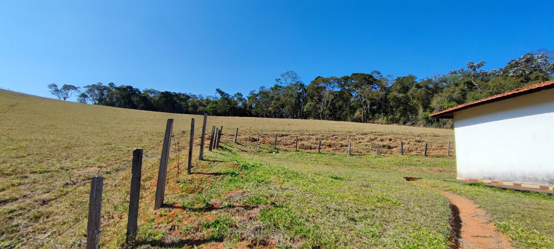 Fazenda à venda com 9 quartos, 202000m² - Foto 32