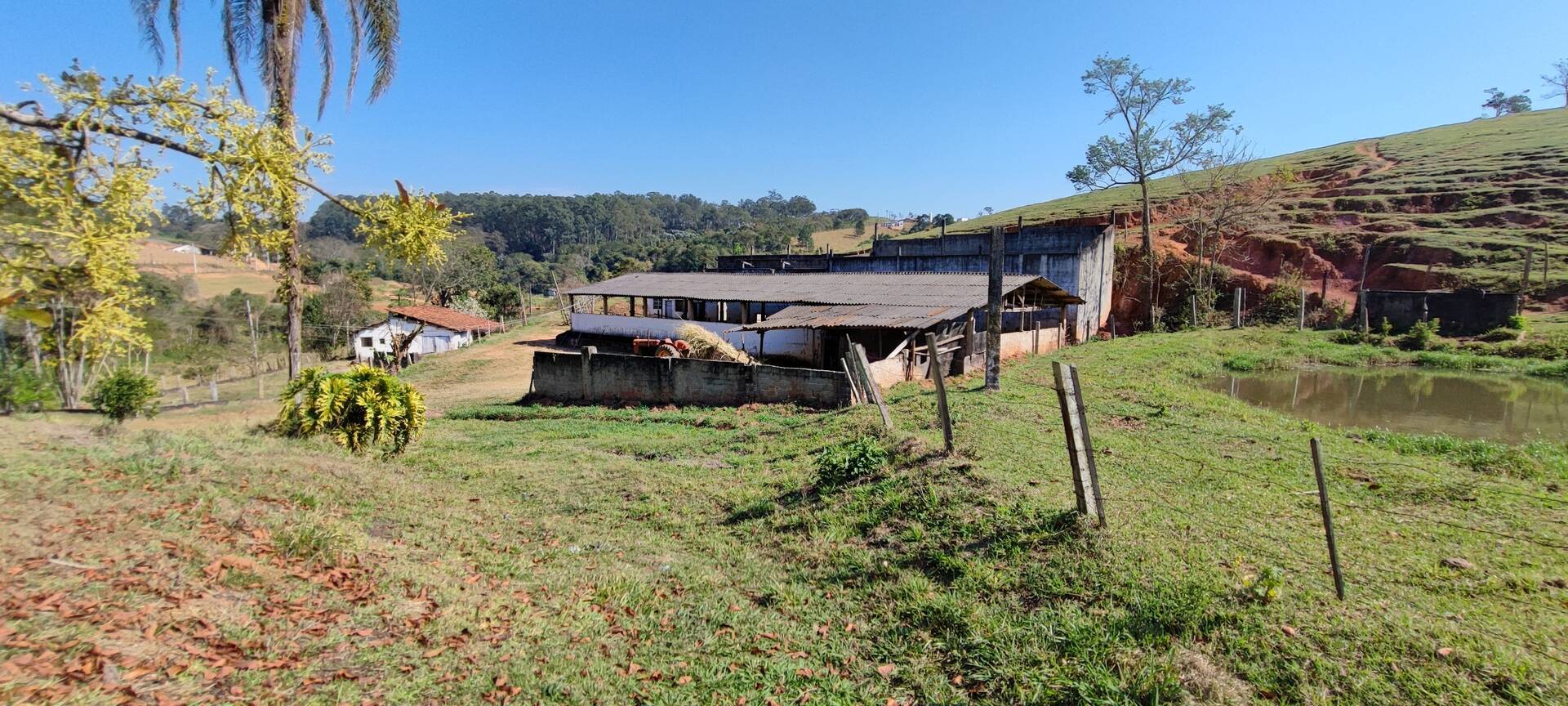 Fazenda à venda com 9 quartos, 202000m² - Foto 41