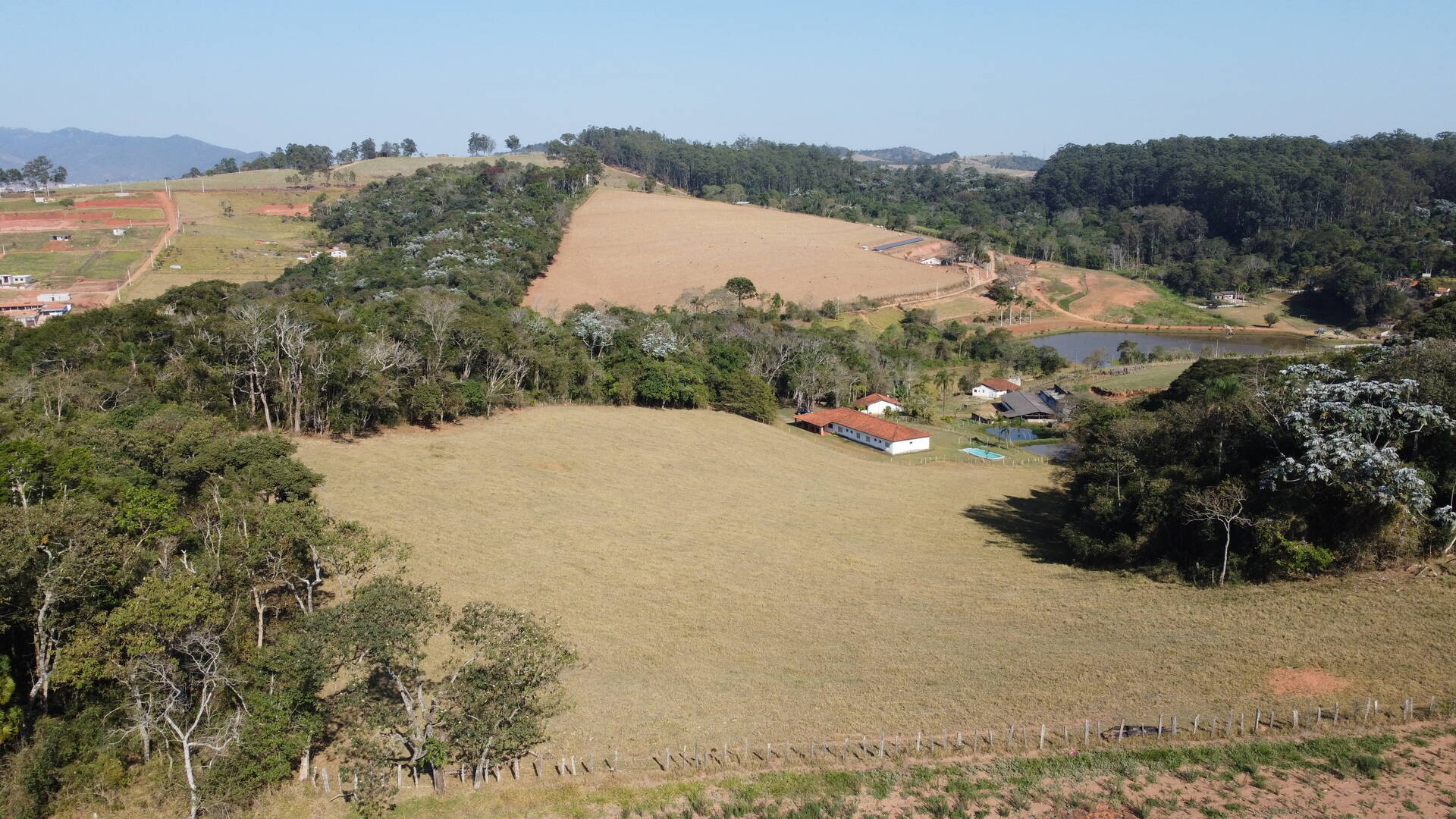 Fazenda à venda com 9 quartos, 202000m² - Foto 79