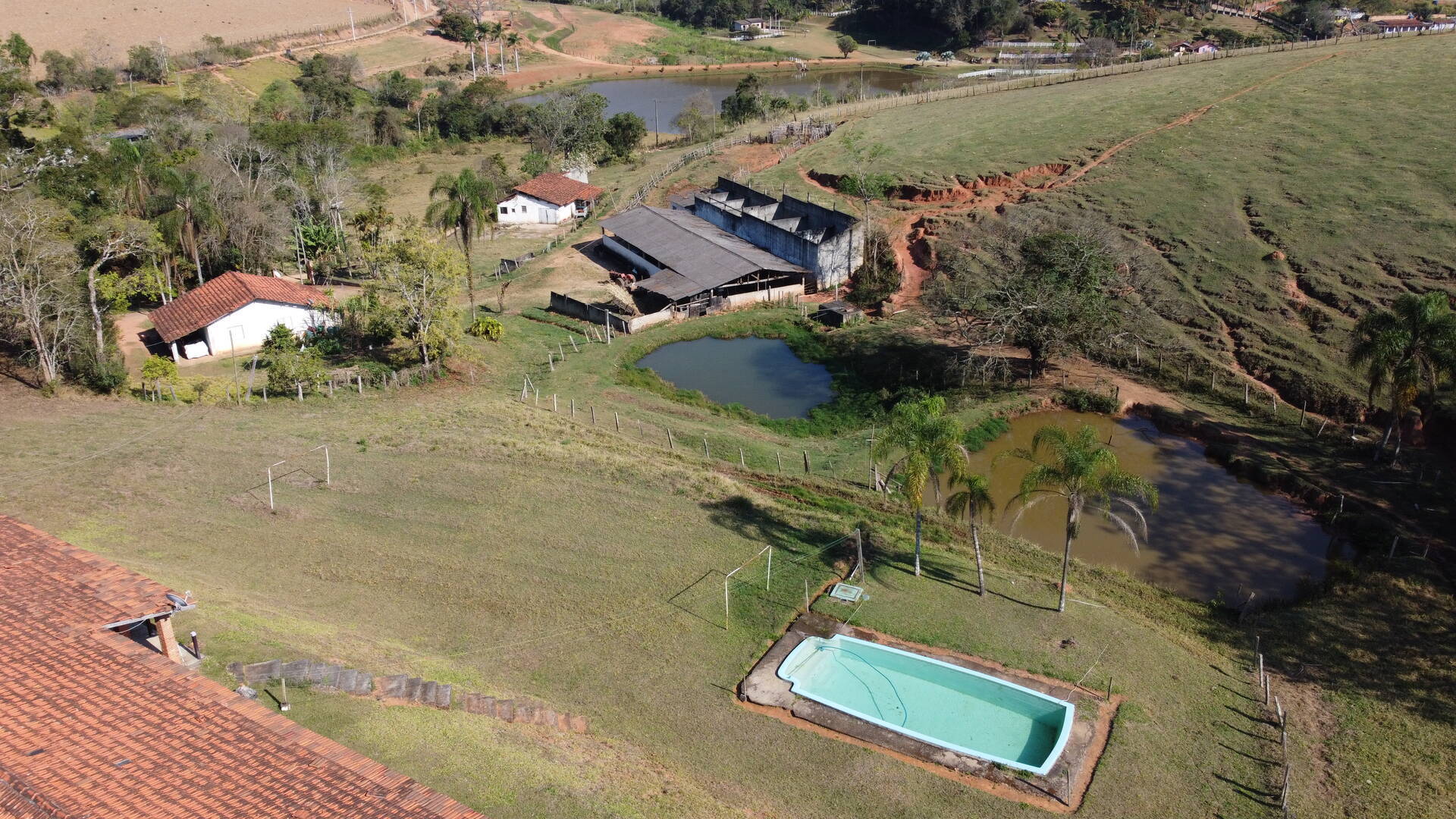 Fazenda à venda com 9 quartos, 202000m² - Foto 82