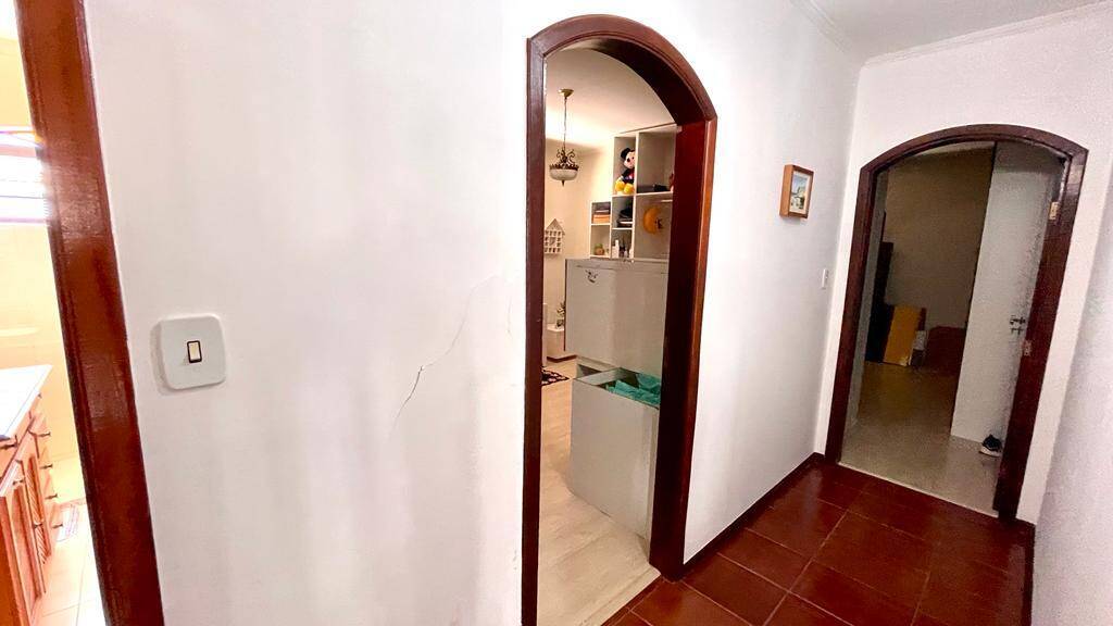 Casa à venda com 5 quartos, 1000m² - Foto 14