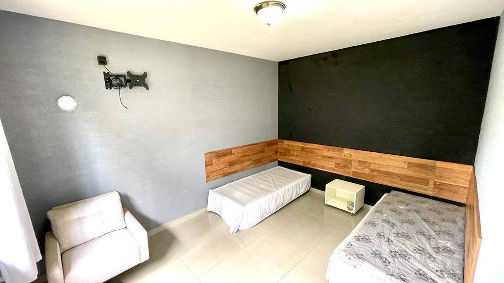 Casa à venda com 5 quartos, 1000m² - Foto 36