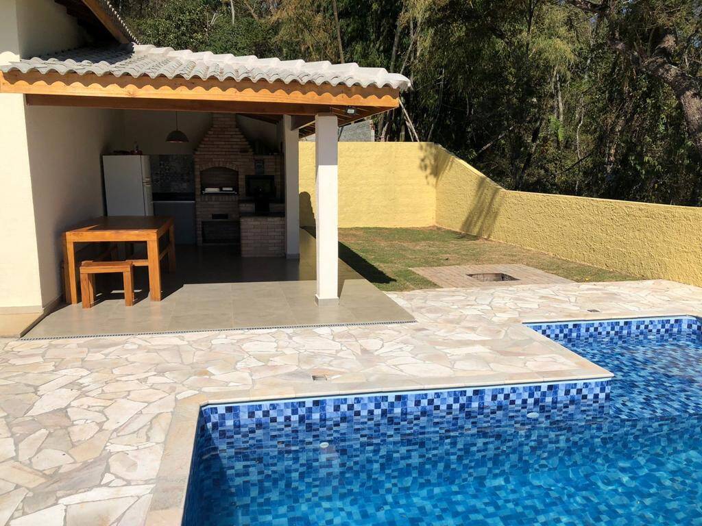 Casa de Condomínio à venda com 3 quartos, 360m² - Foto 4