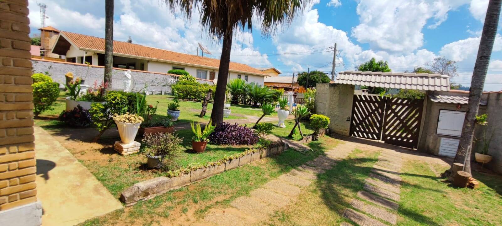 Casa à venda com 4 quartos, 970m² - Foto 15