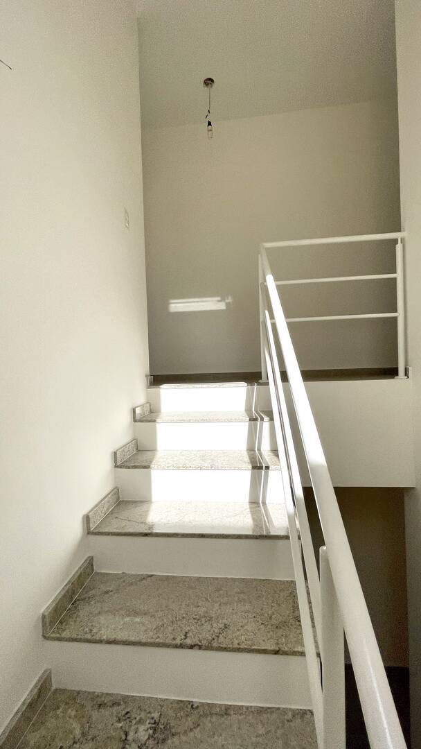 Sobrado à venda com 3 quartos, 150m² - Foto 14