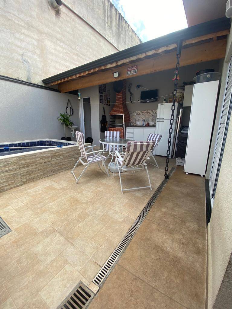 Casa à venda com 3 quartos, 180m² - Foto 24