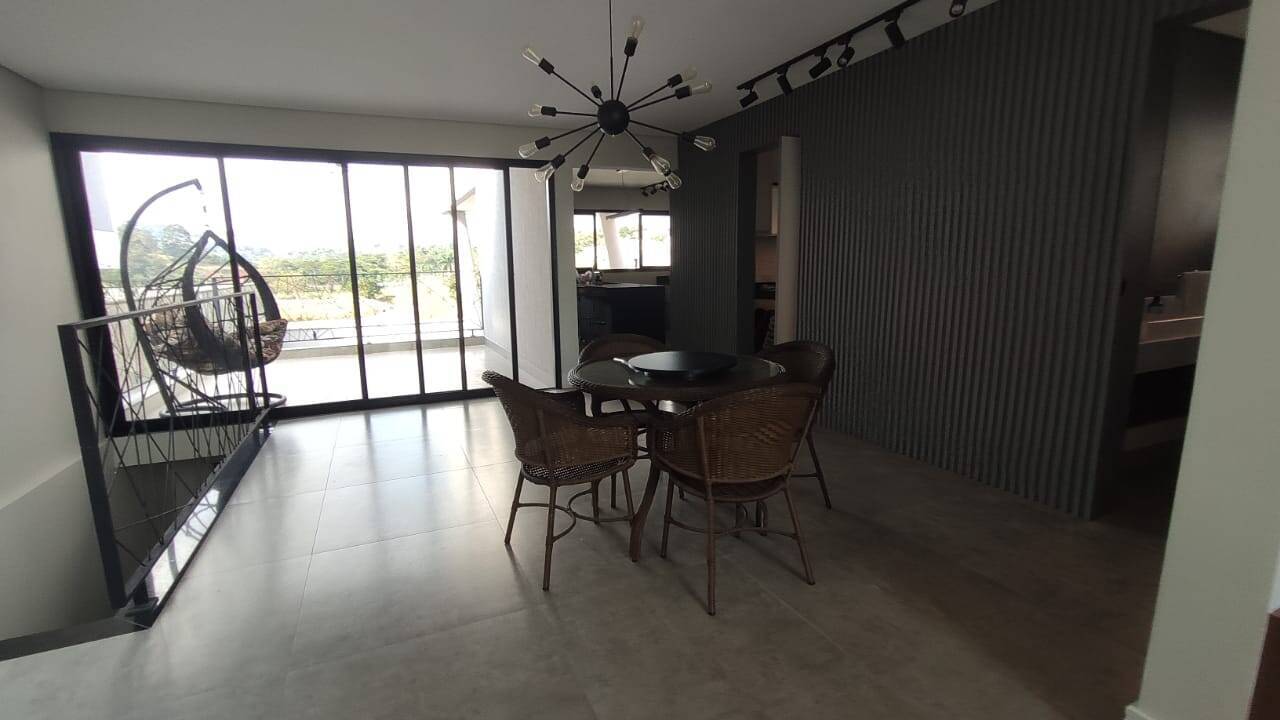 Casa à venda com 4 quartos, 600m² - Foto 17