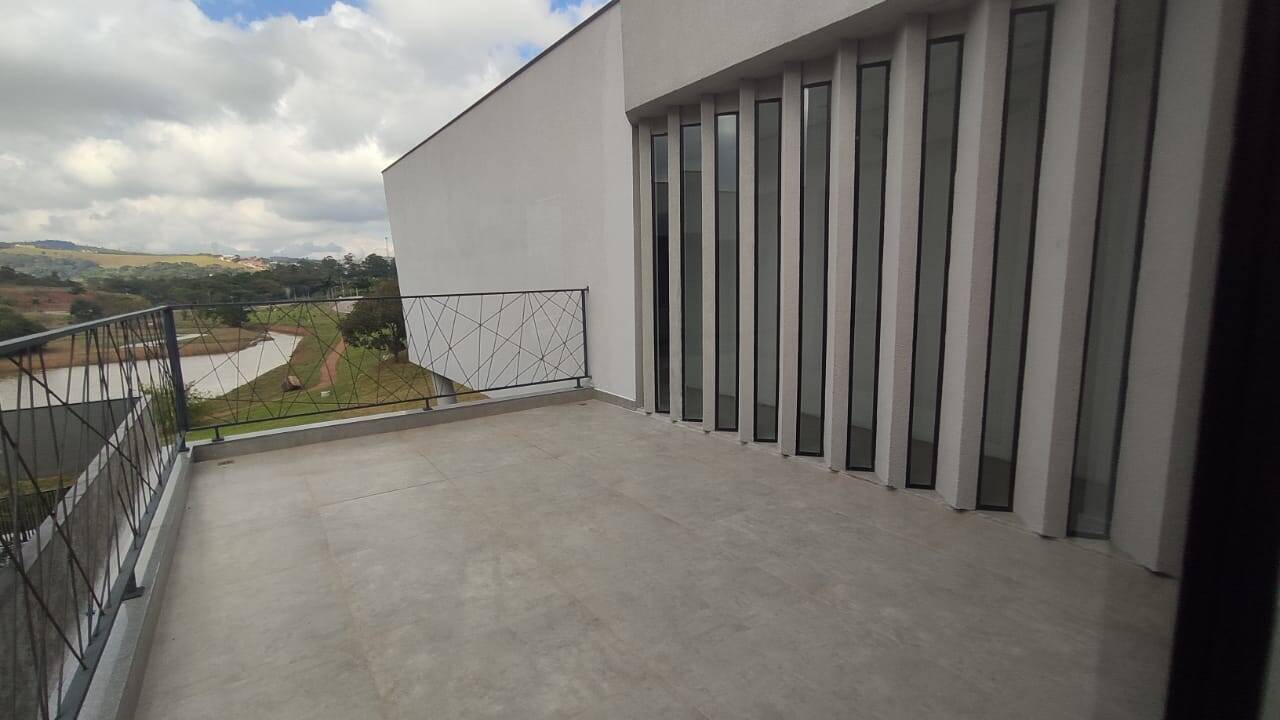 Casa à venda com 4 quartos, 600m² - Foto 31