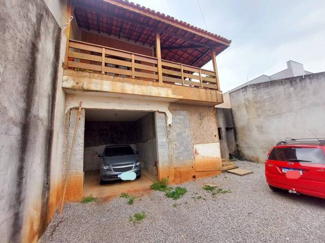 Casa para Venda em Atibaia - 2