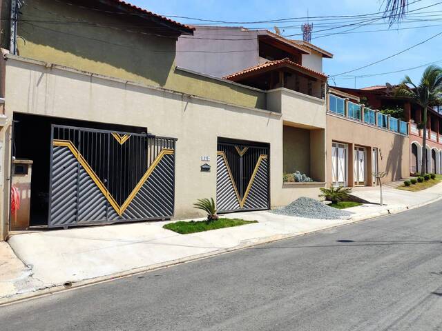 Casa em condomínio para Venda em Atibaia - 1