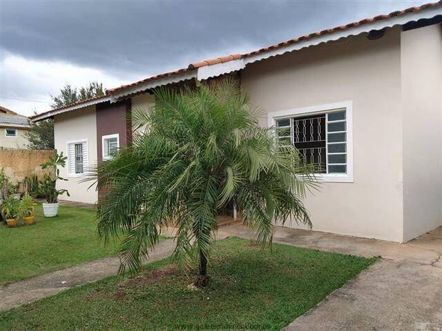 Casa em condomínio para Venda em Atibaia - 1